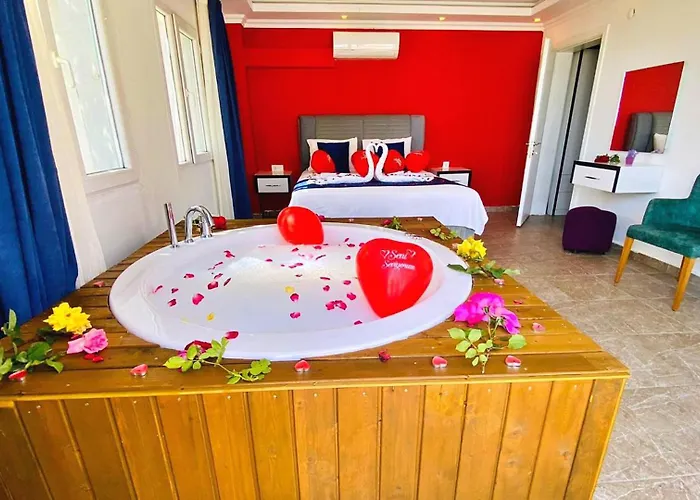 Uzumlu Village 1 Bedroom With Private Pool Villa