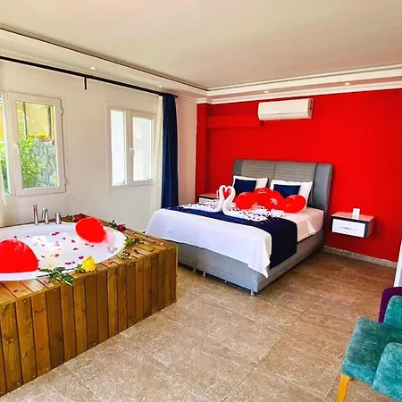 Villa Uzumlu Village 1 Bedroom With Private Pool Kalkan